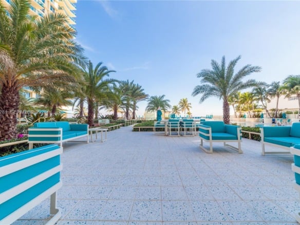 2501 S Ocean Dr # 303, Hollywood FL 33019 — #A11607281