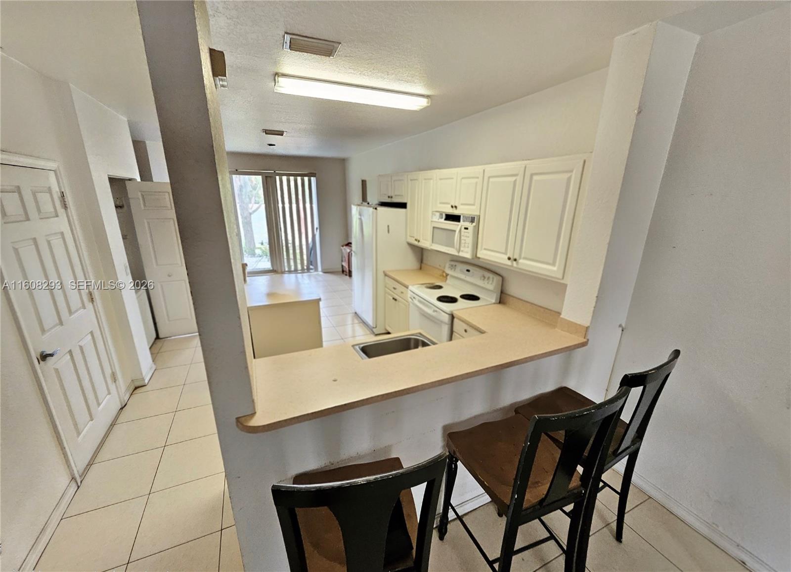 f3b61b38-3049 3556 Oleander Ter # 3556, Riviera Beach FL 33404 — #A11608293