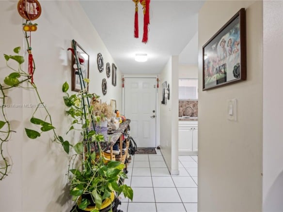 700 SE 9th Ct # 103, Hialeah FL 33010 — #A11610533