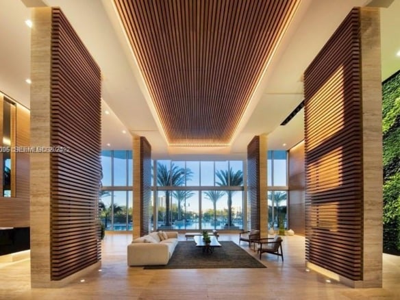 16385 Biscayne Blvd # 1418, North Miami Beach FL 33160 — #A11612006