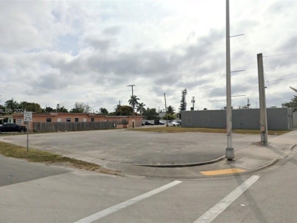 1409 S Federal Hwy, Dania Beach FL 33004 — #A11614271