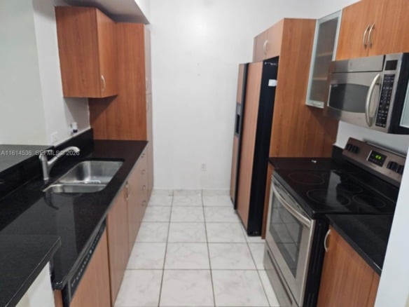 2775 NE NE 187th ST # 323, Aventura FL 33180 — #A11614536