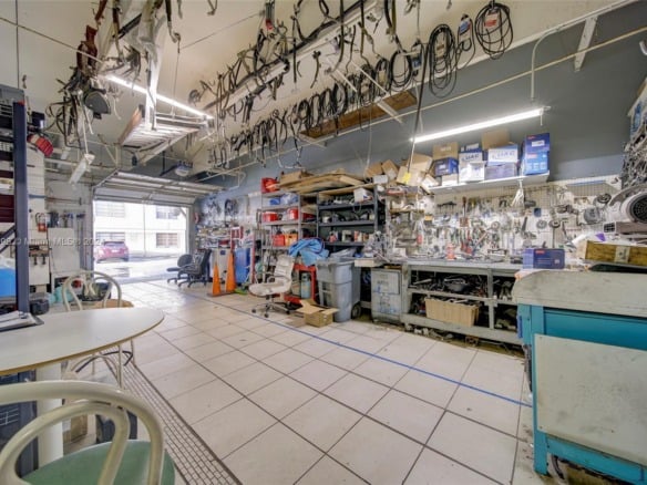 Established Automotive AC Repair Business in Miami, Miami FL 33174 — #A11615098