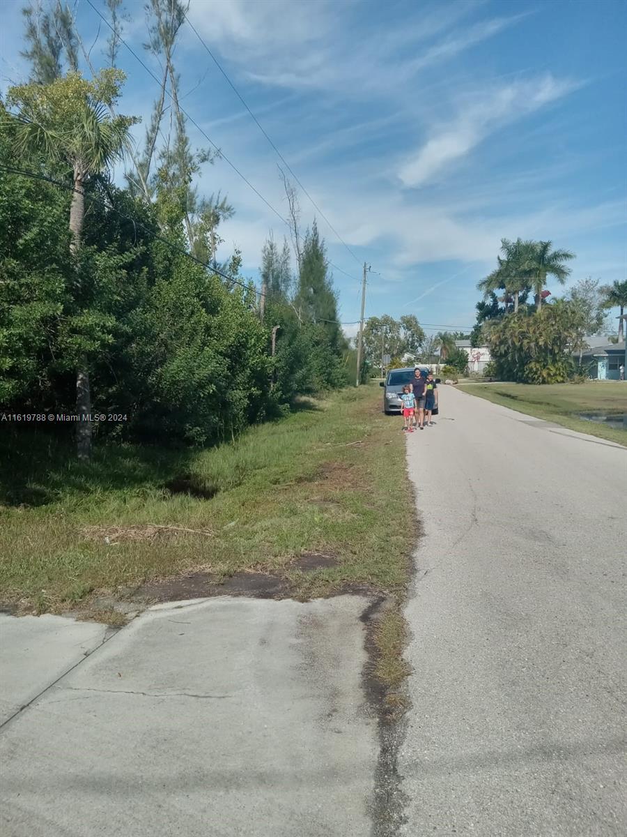 f3b61b38-3113 215 Glenholm Ave, Other City – In The State Of Florida FL 33950 — #A11619788
