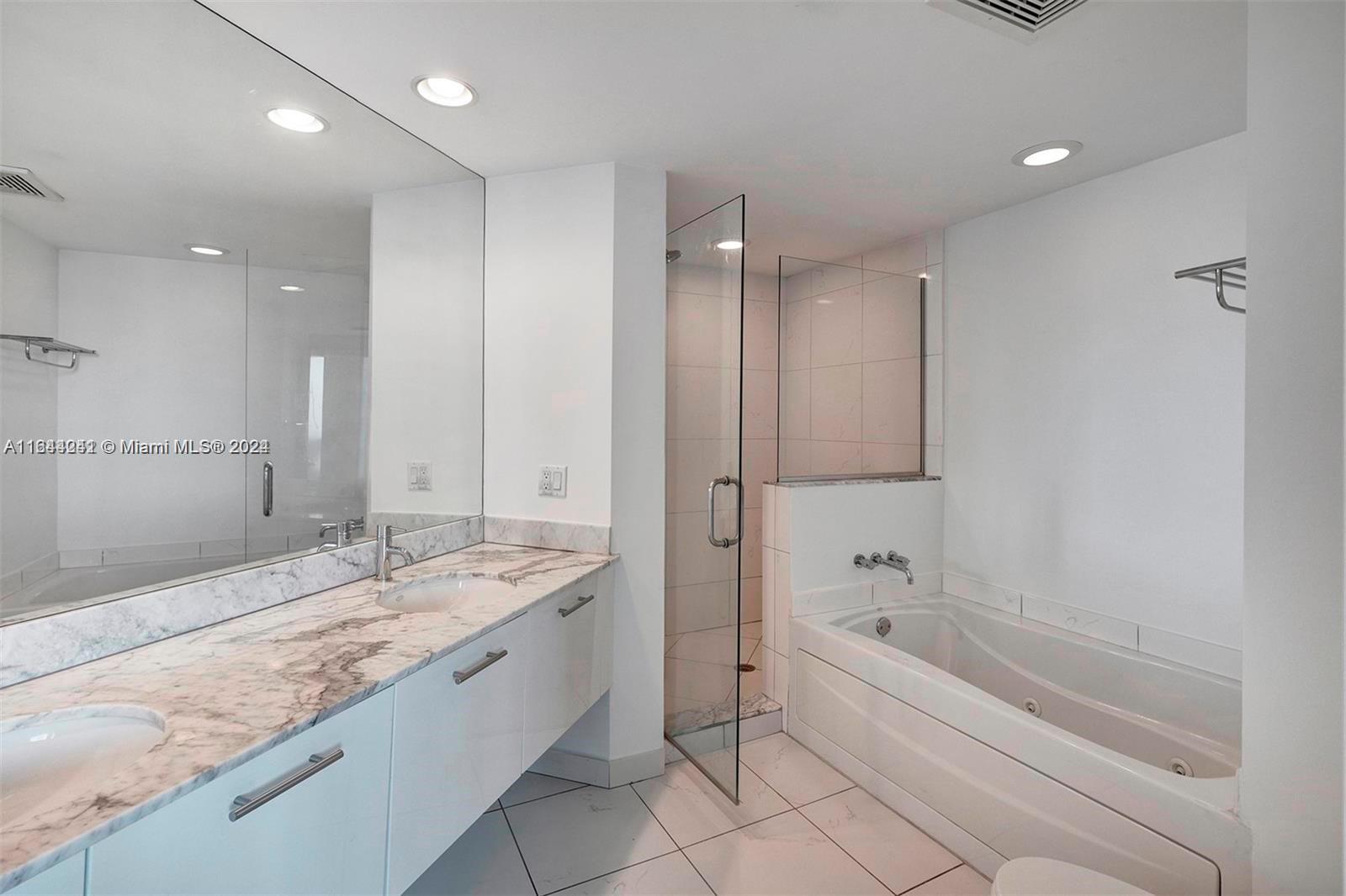 55 SE 6th St # 3401, Miami FL 33131 — #A11644241
