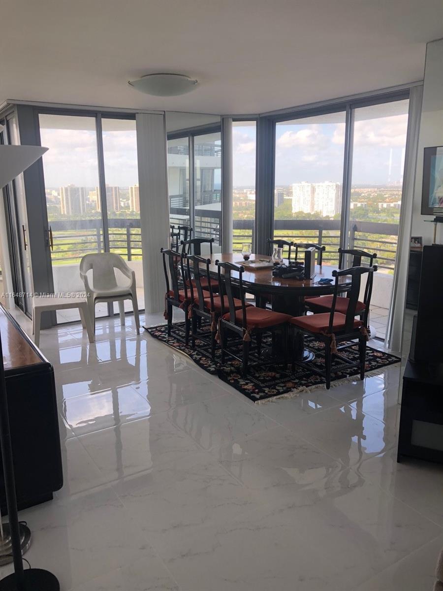 f3b61b38-3240 3500 Mystic Pointe Dr # 3004, Aventura FL 33180 — #A11648714