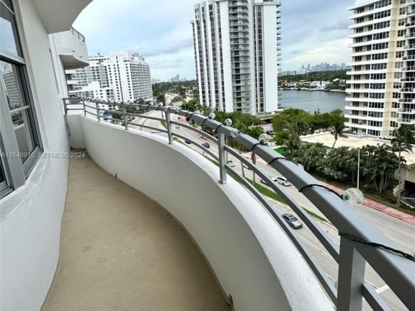 5555 Collins Ave # 10B, Miami Beach FL 33140 — #A11648915