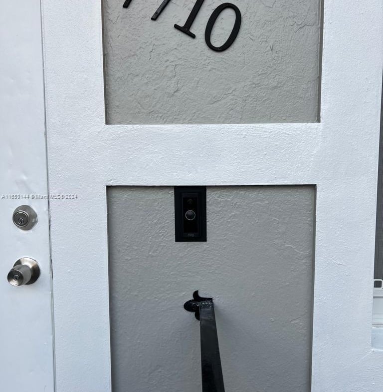 768