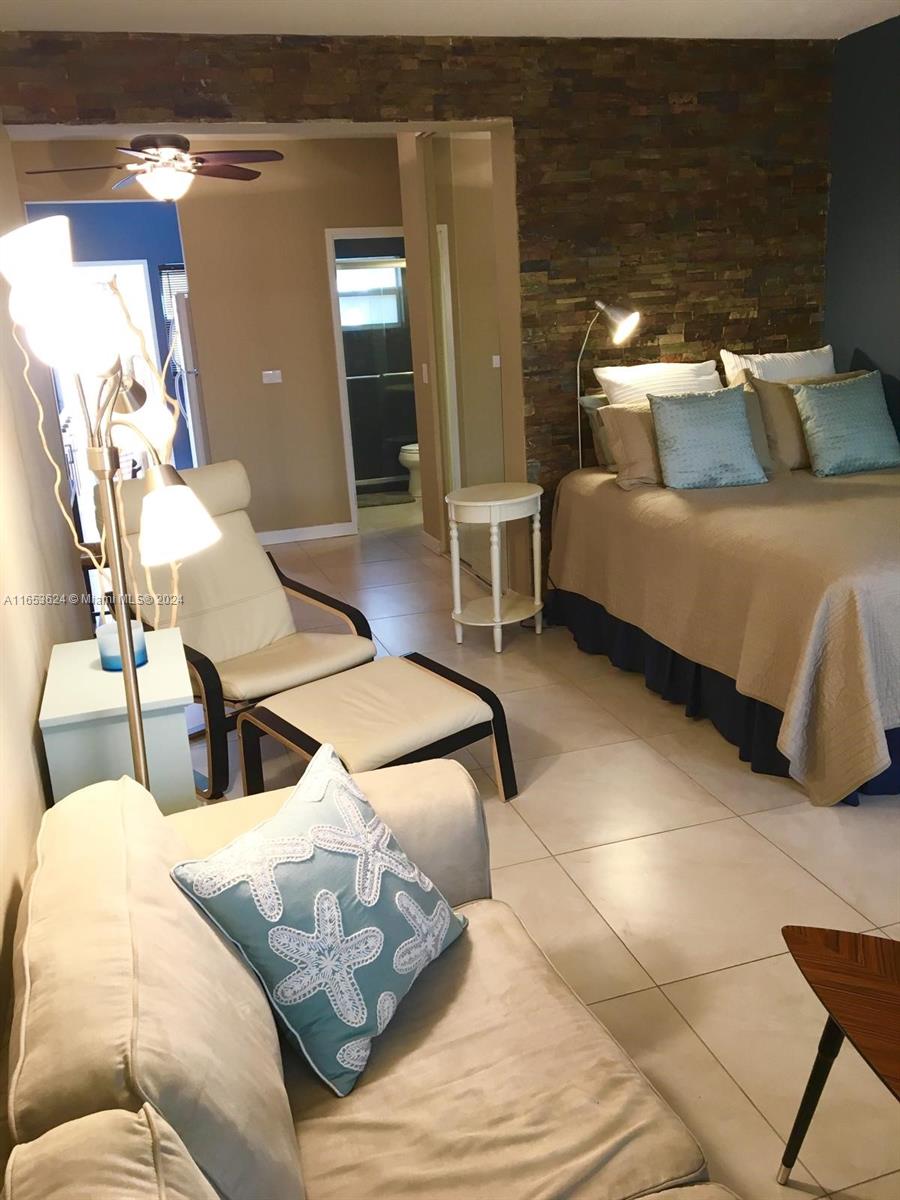 f3b61b38-3267 1228 Pennsylvania Ave # 2, Miami Beach FL 33139 — #A11653624