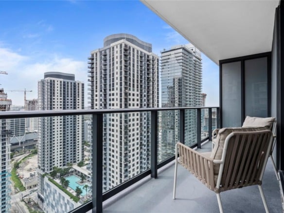 601 NE 1st Ave # 2905, Miami FL 33132 — #A11654264
