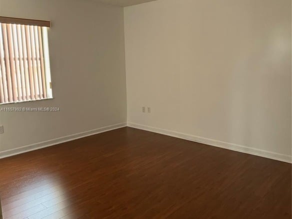 10253 NW 9th Street Cir # 6, Miami FL 33172 — #A11657992