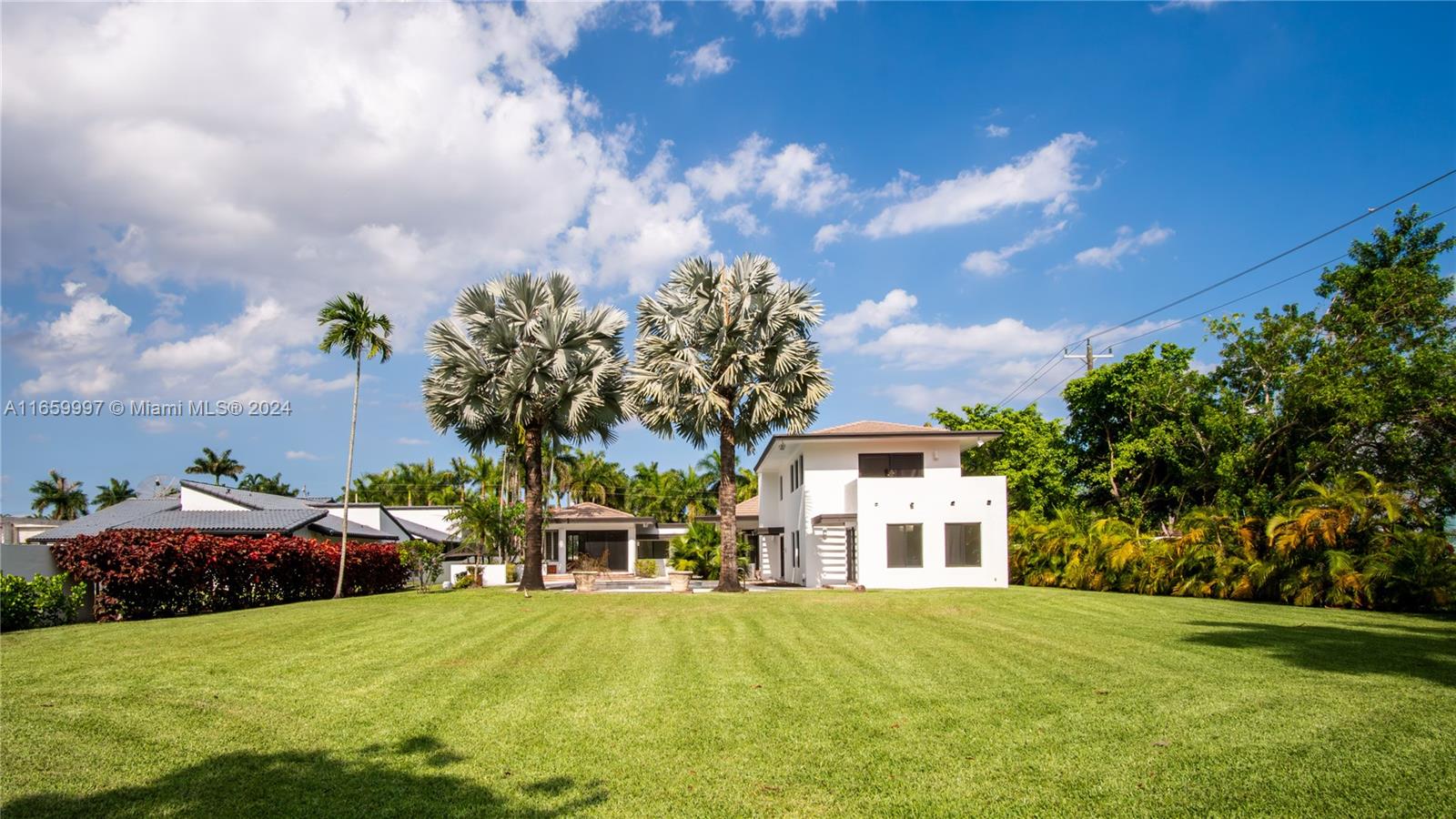 f3b61b38-3304 4020 SW 129th Ave, Miami FL 33175 — #A11659997