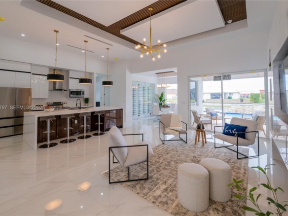 1528 SW 15th Ave, Cape Coral FL 33991 — #A11660797