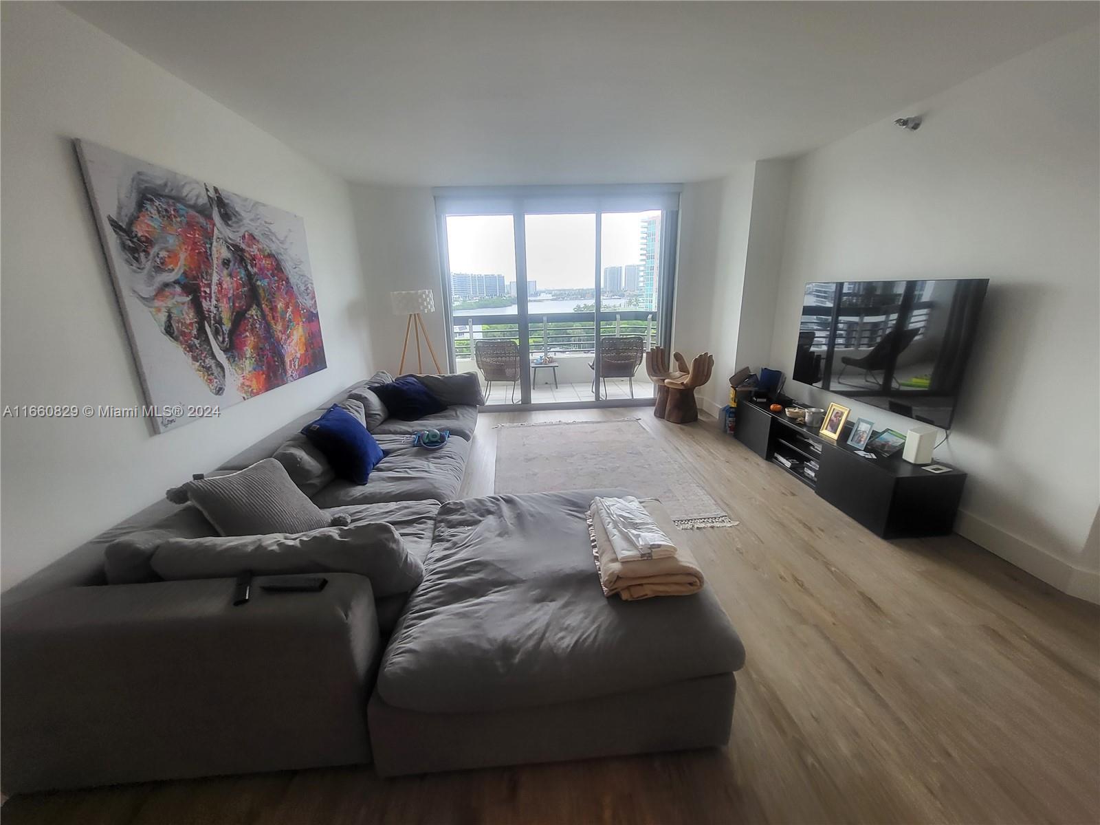 f3b61b38-3311 3400 NE 192nd St # 903, Aventura FL 33180 — #A11660829
