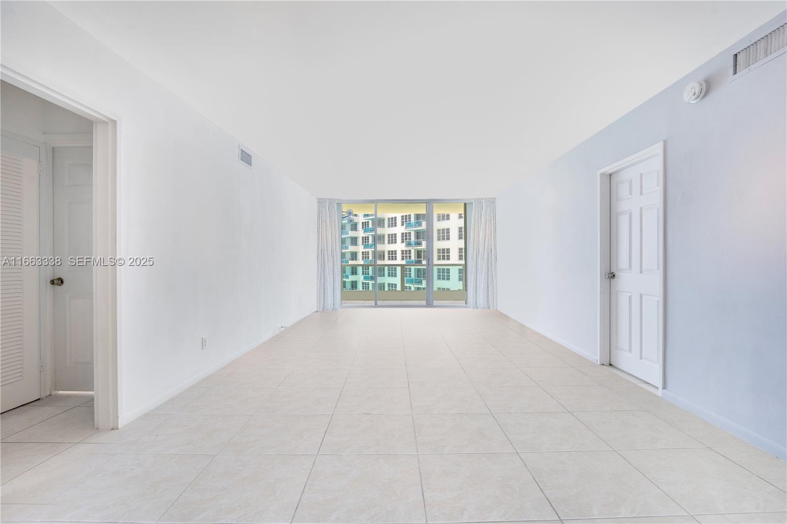 f3b61b38-3322 5151 Collins Ave # 925, Miami Beach FL 33140 — #A11663338