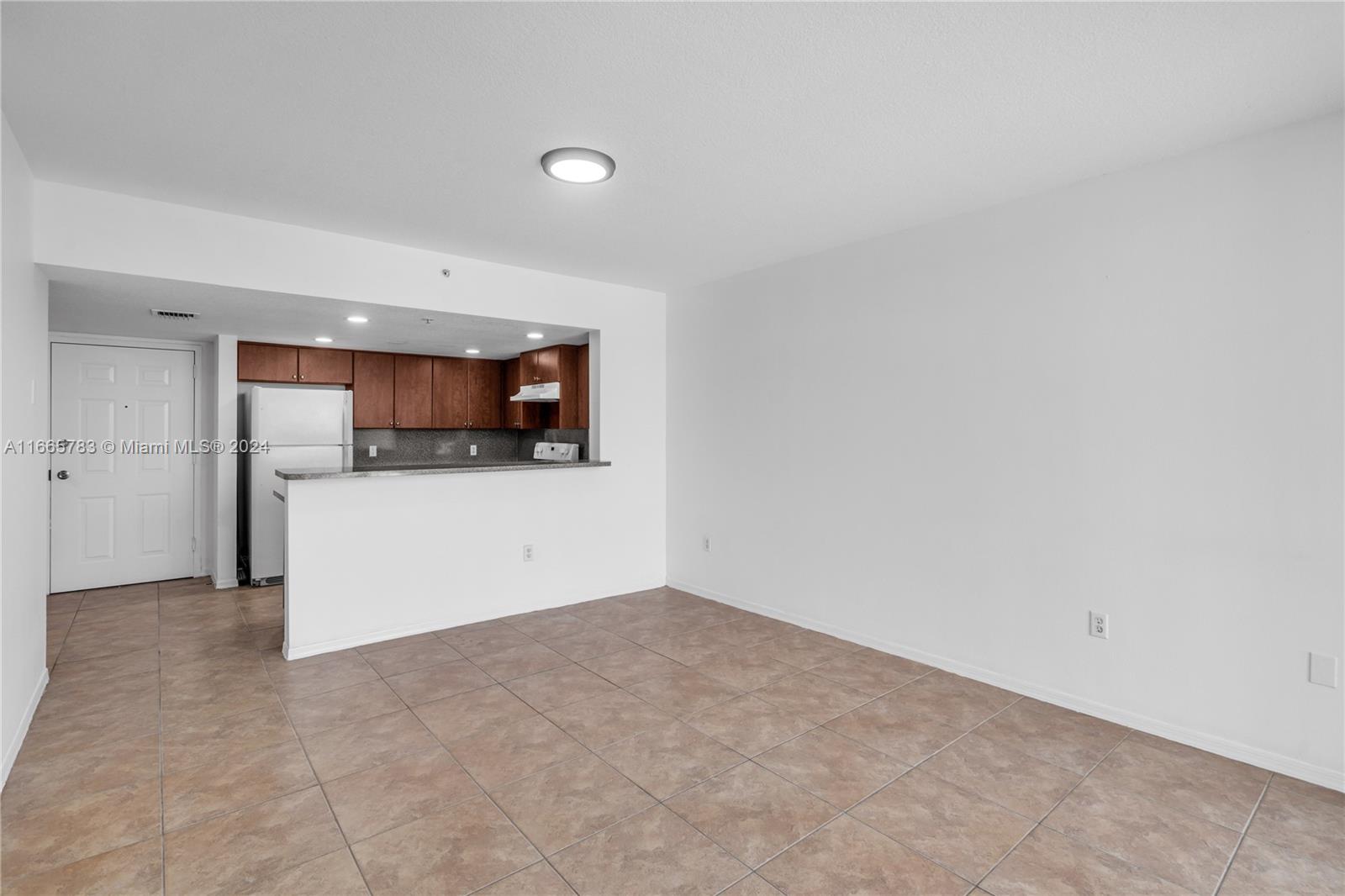 f3b61b38-3332 218 NW 12th Ave # 702, Miami FL 33128 — #A11665783