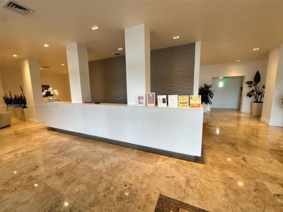 2201 S Ocean Dr # 904, Hollywood FL 33019 — #A11666692
