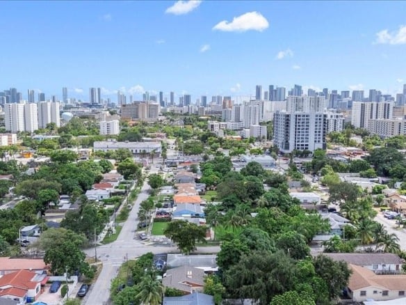 1810 NW 16th Ter, Miami FL 33125 — #A11668455