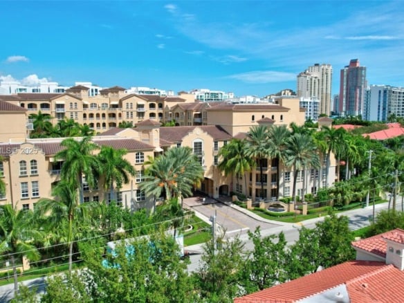 3001 NE 185th St # 114, Aventura FL 33180 — #A11675423