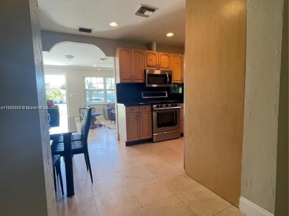 1531 Moffett St, Hollywood FL 33020 — #A11676284