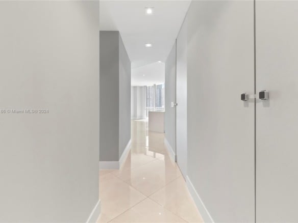 1010 SW 2nd Ave, Miami FL 33130 — #A11677186