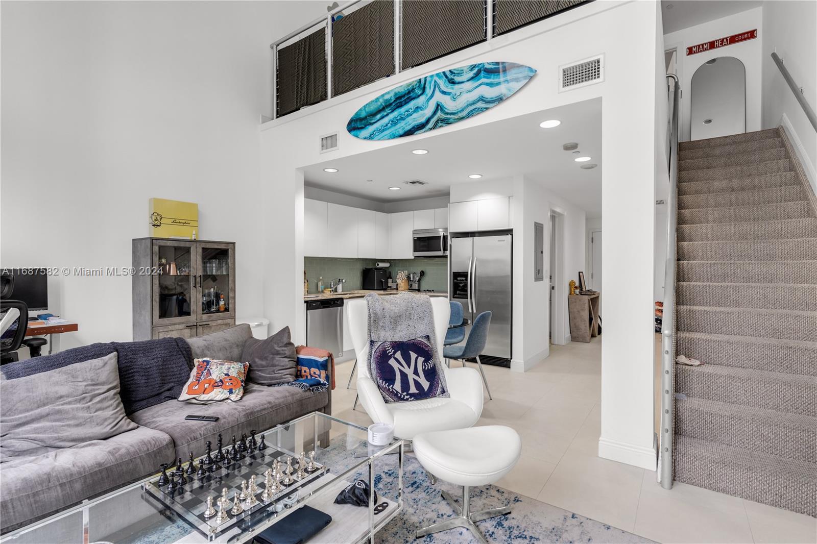 f3b61b38-3498 1060 Brickell Ave # 409, Miami FL 33131 — #A11687582