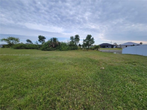 722 NE 12th Street, Cape Coral FL 33909 — #A11687713