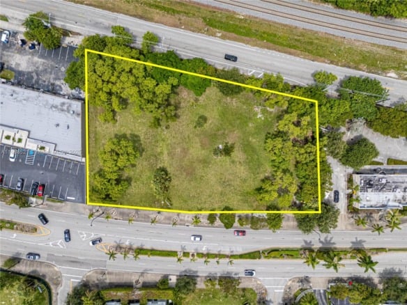 5220 Biscayne, Miami FL 33137 — #A11688521
