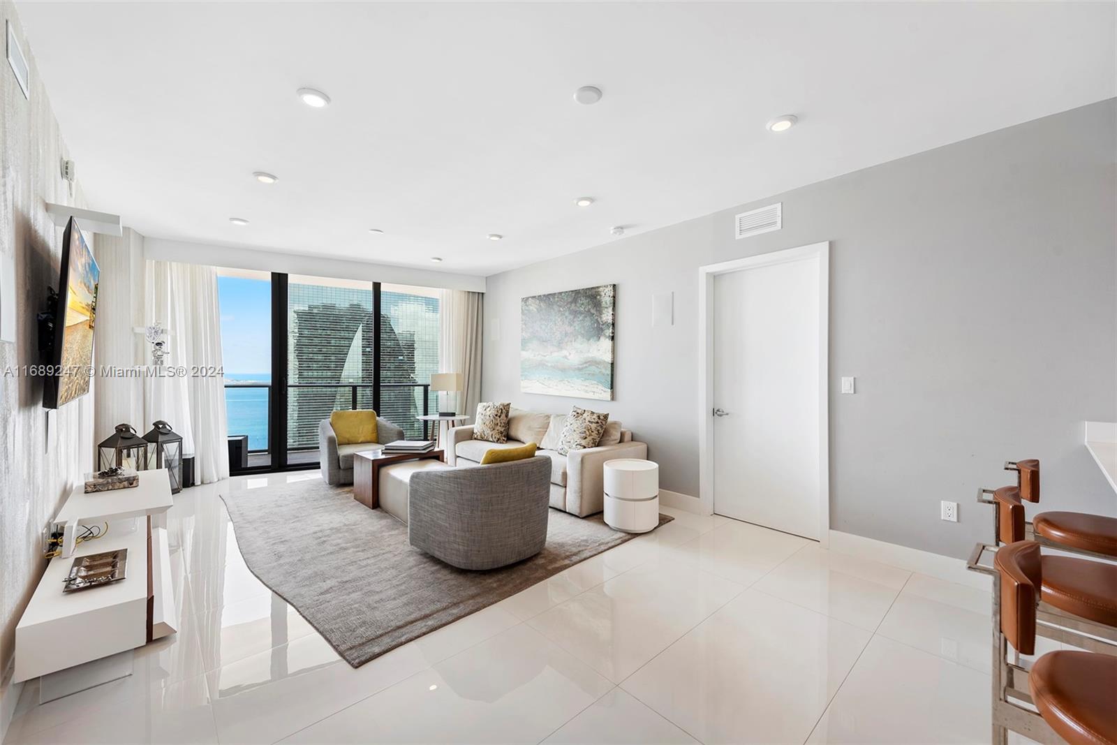 f3b61b38-3513 1300 S Miami Ave # 3402, Miami FL 33130 — #A11689247
