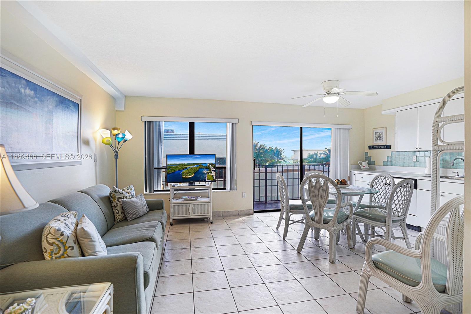 f3b61b38-3516 3215 N Ocean Dr # 301, Hollywood FL 33019 — #A11689406