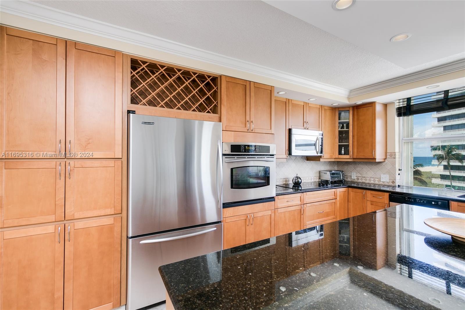 f3b61b38-3556 1200 S Ocean Blvd # 4D, Boca Raton FL 33432 — #A11695316