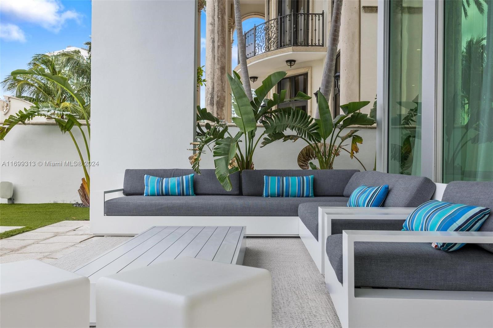 f3b61b38-3588 323 Atlantic Ave, Sunny Isles Beach FL 33160 — #A11699313
