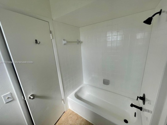 333 SW 86th Ave # 201, Pembroke Pines FL 33025 — #A11701058