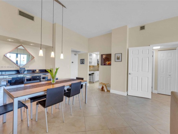 20379 W Country Club Dr # 36, Aventura FL 33180 — #A11701830