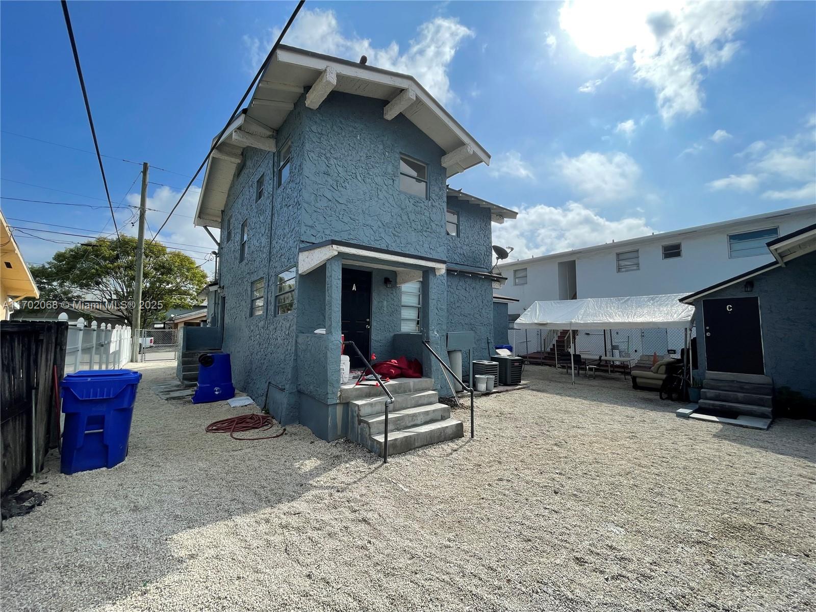 236 SW 10 Avenue, Miami FL 33130 — #A11702068