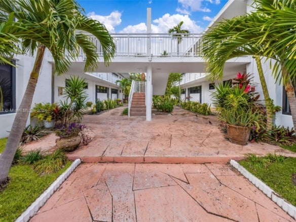 235 78th St, Miami Beach FL 33141 — #A11708118