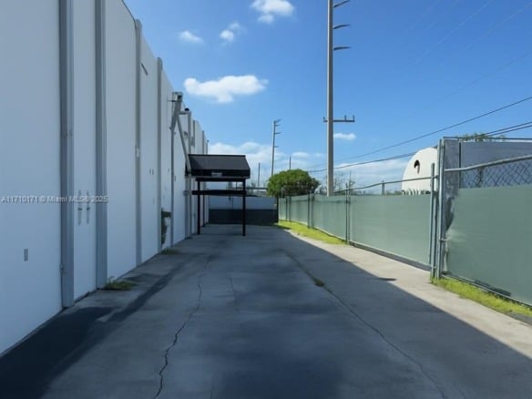 4201 NW 37th Ct # 3728, Hialeah FL 33142 — #A11710171