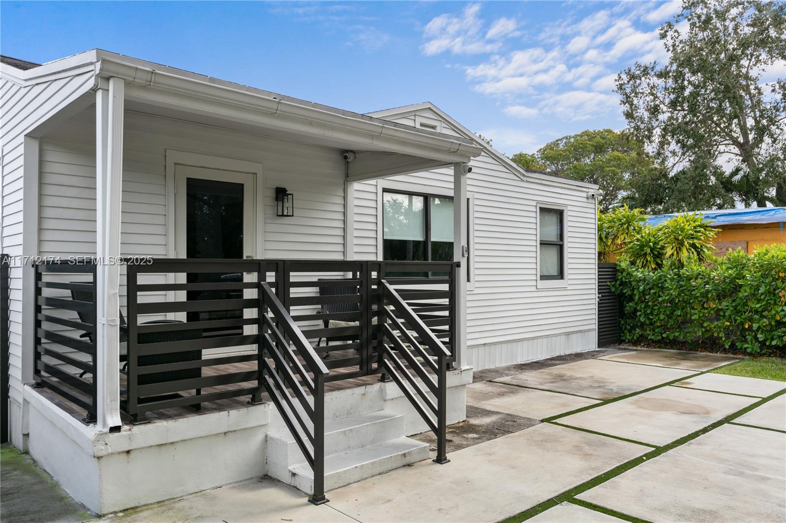 f3b61b38-3705 341 NW 67th Ave, Miami Springs FL 33166 — #A11712174