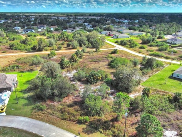 311 Raber Ave, Lehigh Acres FL 33974 — #A11713670