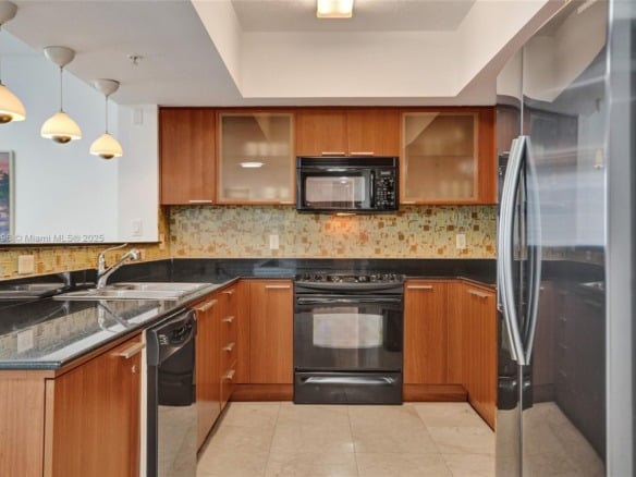 16699 Collins Ave # 2405, Sunny Isles Beach FL 33160 — #A11716496