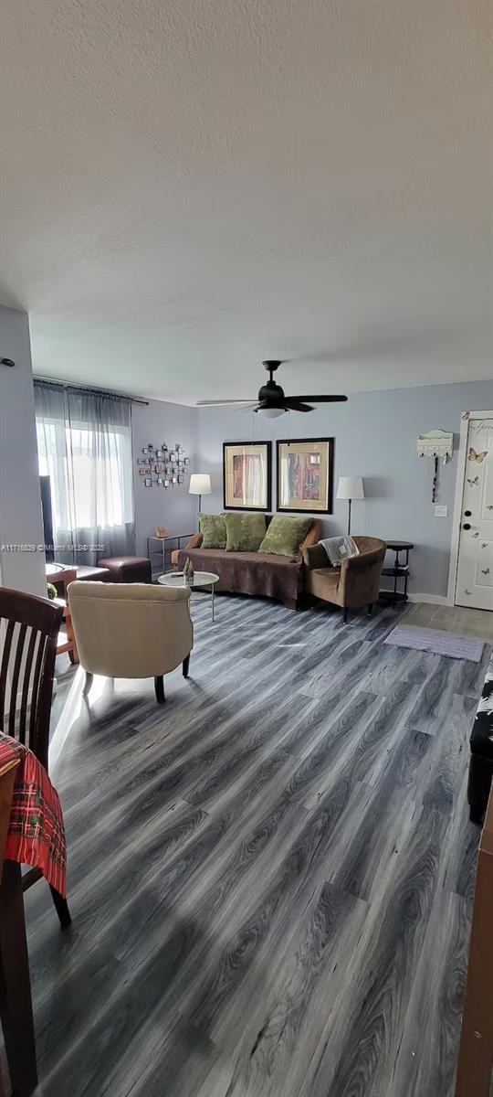 f3b61b38-3749 13285 ARBOR POINTE CIR, Tampa FL 33617 — #A11716839