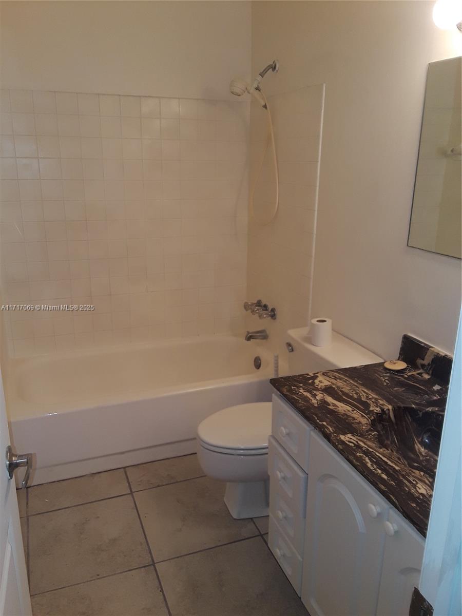 f3b61b38-3752 8267 SW 128th St # 105, Pinecrest FL 33156 — #A11717069