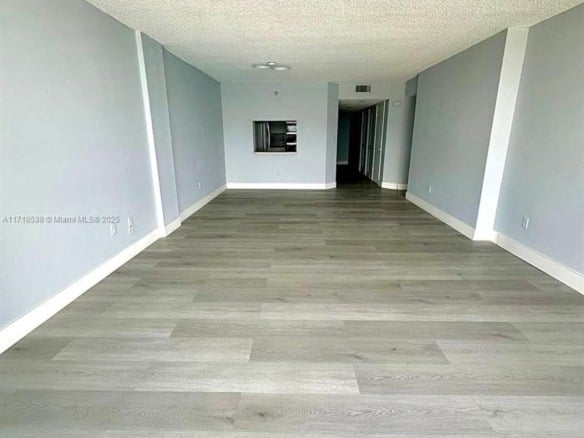 20840 San Simeon Way # 305, Miami FL 33179 — #A11718538