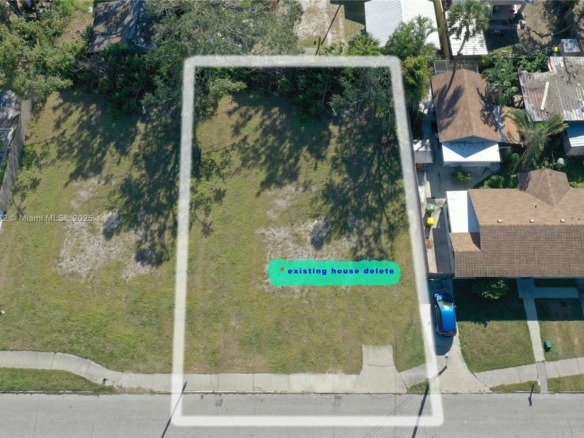 1744 10th St, Other City – In The State Of Florida FL 34236 — #A11719572