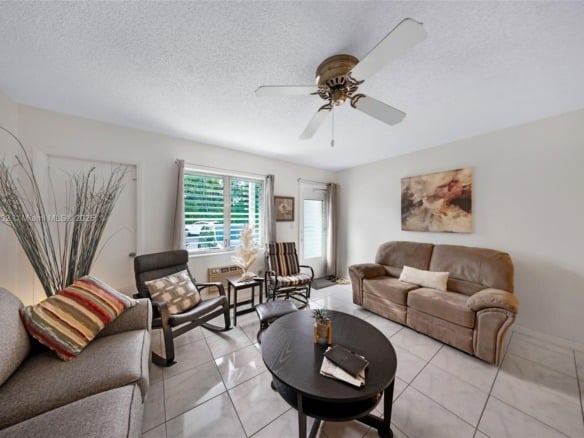 15610 NE 6th Ave # 8D, Miami FL 33162 — #A11719932