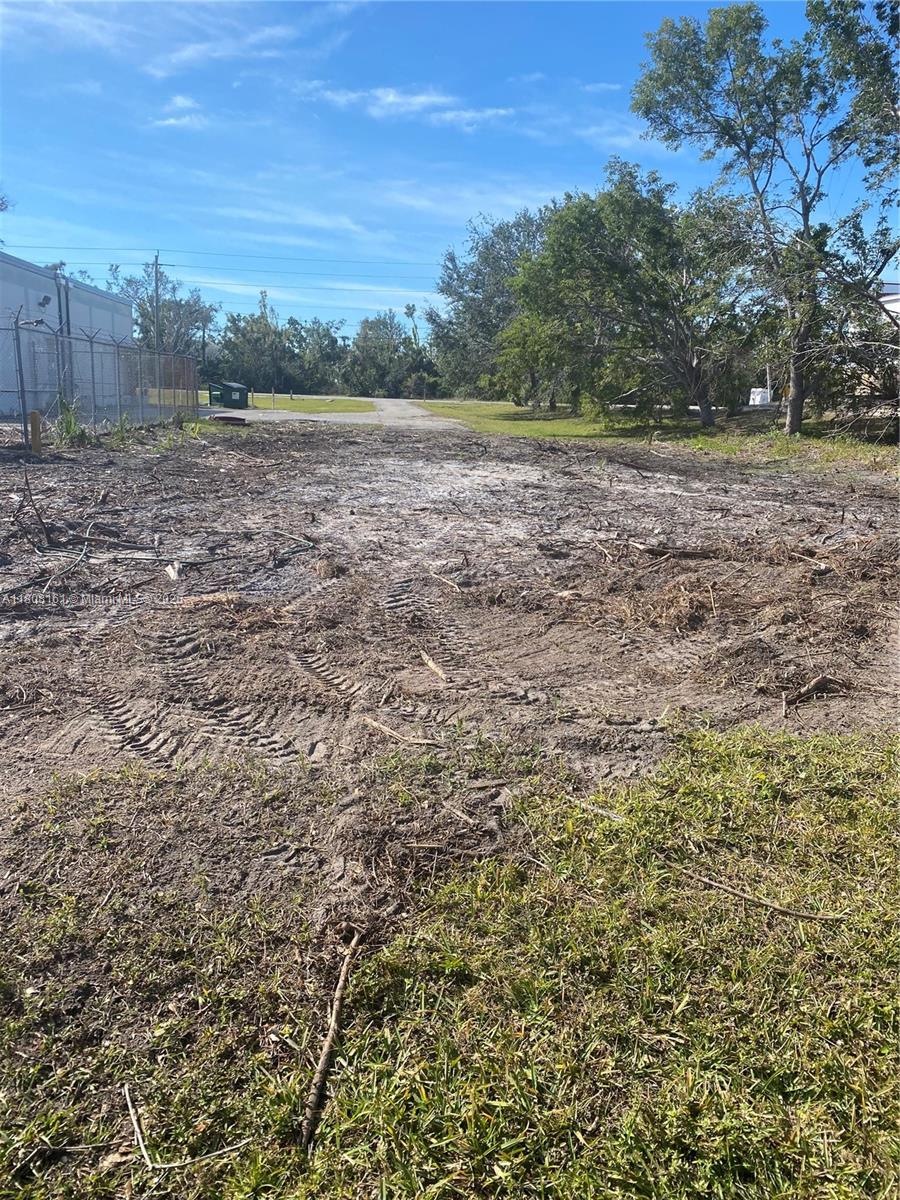 f3b61b38-378 9499 PLACIDA RD, Other City – In The State Of Florida FL 33046 — #A11808161