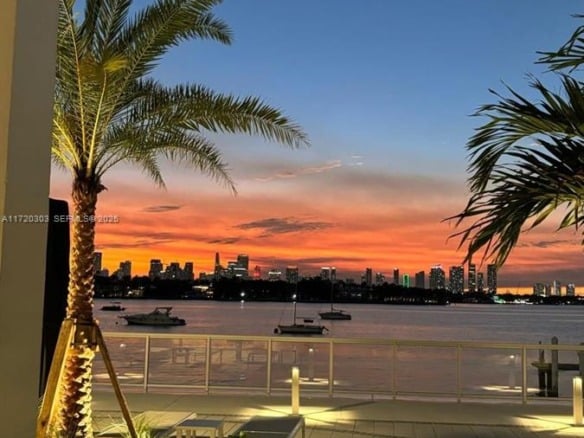 1000 West Ave, Miami Beach FL 33139 — #A11720303