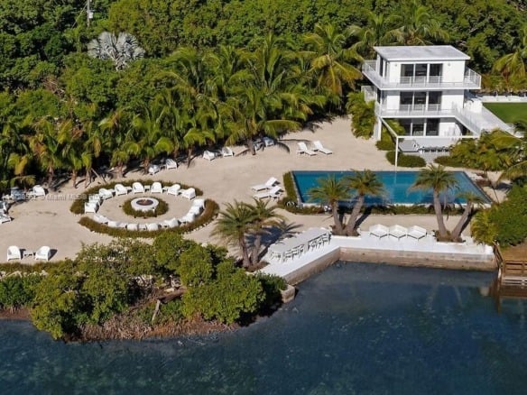 98701 Overseas Hwy, Key Largo FL 33037 — #A11720502