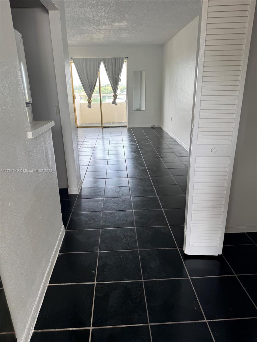 f3b61b38-3802 7904 West Dr # 204, North Bay Village FL 33141 — #A11721349