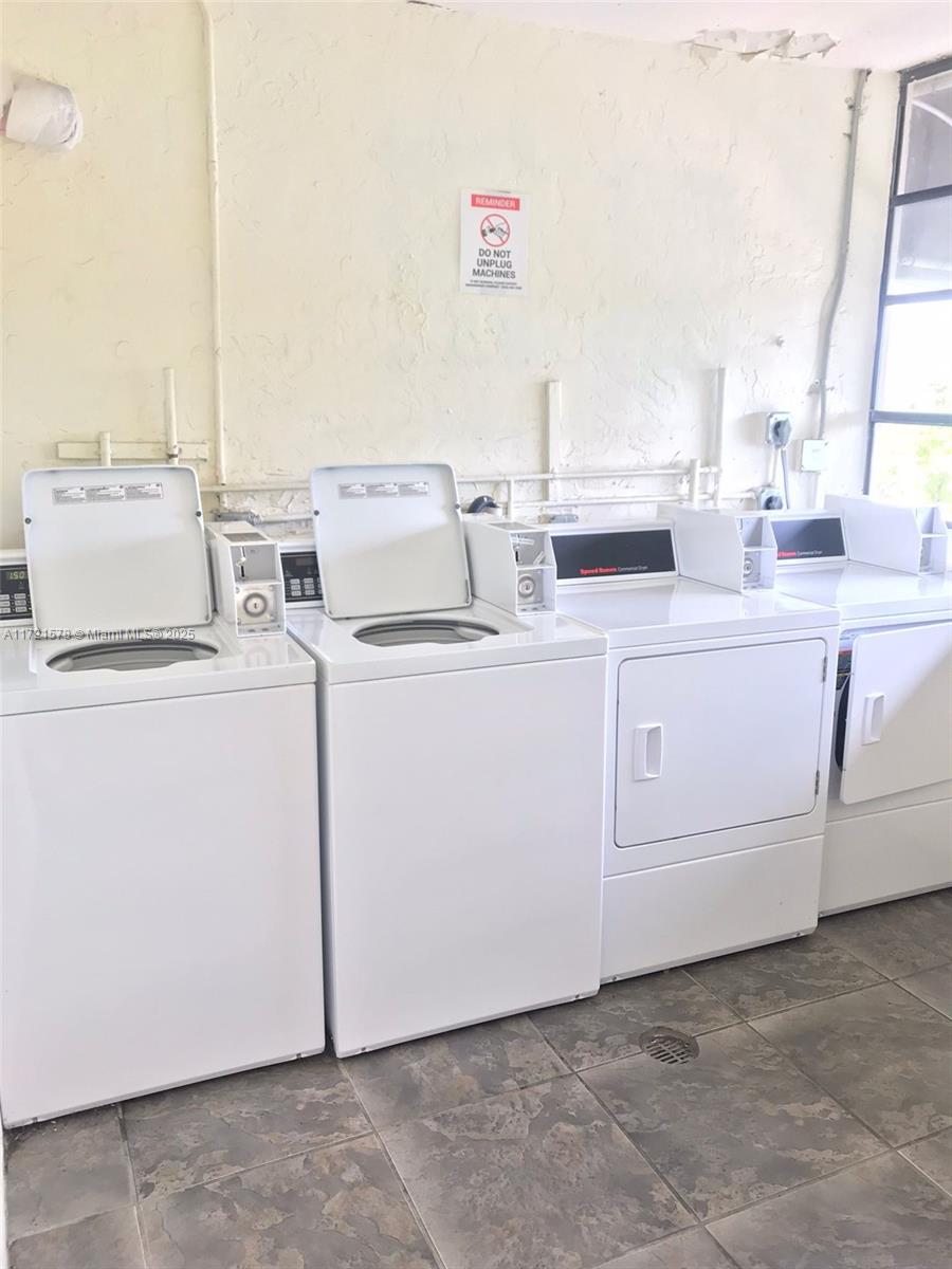 f3b61b38-3805 2701 Riverside Dr # B, Coral Springs FL 33065 — #A11721578